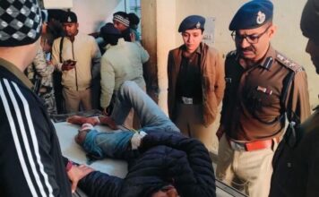 ग्वालियर पुलिस को सोमवार तड़के बड़ी सफलता मिली है। दस हजार रुपये का इनामी बदमाश कपिल यादव को उटीला थाना क्षेत्र के बंधौली के ईंट भट्टों पर पुलिस ने अल सुबह घेराबंदी कर शॉर्ट एनकाउंटर किया