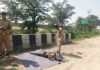 जालौन में सड़क हादसे का दर्दनाक अंत झाड़ियों में घायल मिला 33 वर्षीय युवक, अस्पताल पहुंचते ही मौत